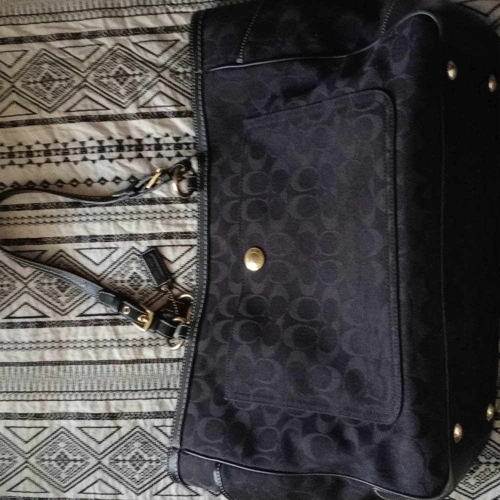 Coach shoulder bag